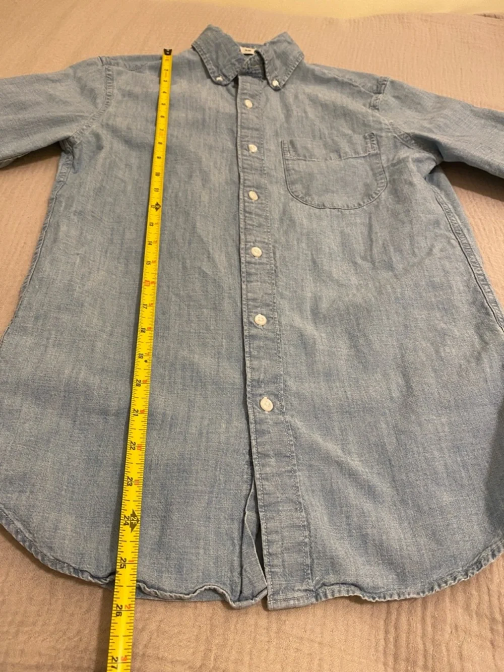 J.crew Light Blue Long-Sleeve Button-Down Shirt. Size XS . Style BE186